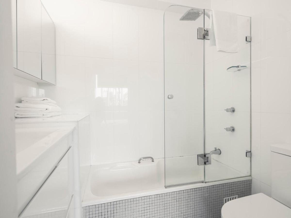 1Br Studio Near The Beach With Rooftop Pool Sydney Eksteriør bilde